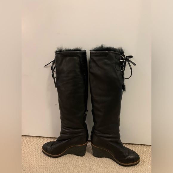 RESERVED - Authentic CHANEL Leather Fur Boots (Only available until Nov 15) - Picture 8 of 13